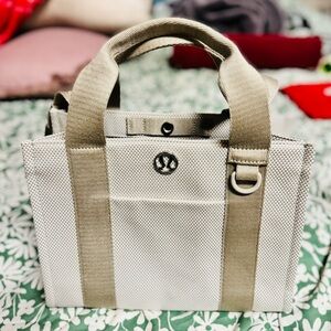 Lululemon Two Tone Canvas Tote Bag Mini 4.5L